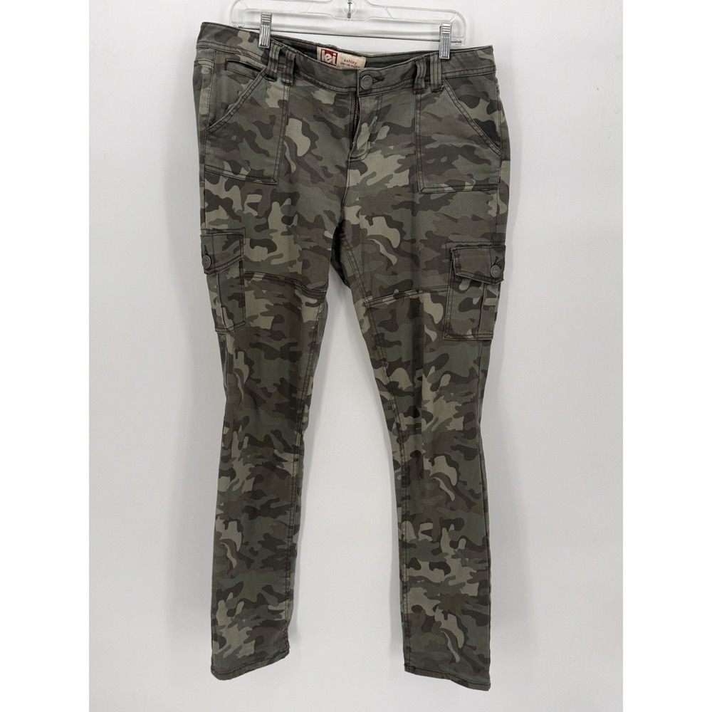 LEI Ashley Lowrise Camo Jeans Womens 15‎ Regular Camouflage Skinny Stretch Pants